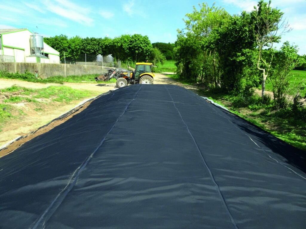 Silage cover - EPDM installed over silage or maize